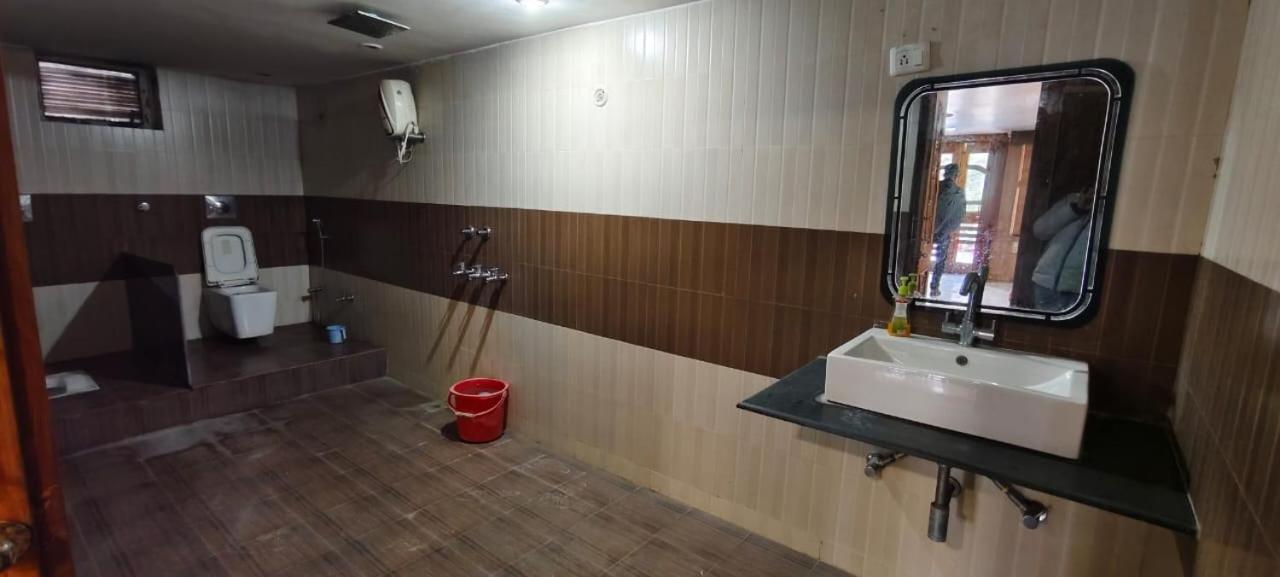 Hotel Triveni Darshan Allāhābād Junction Eksteriør billede